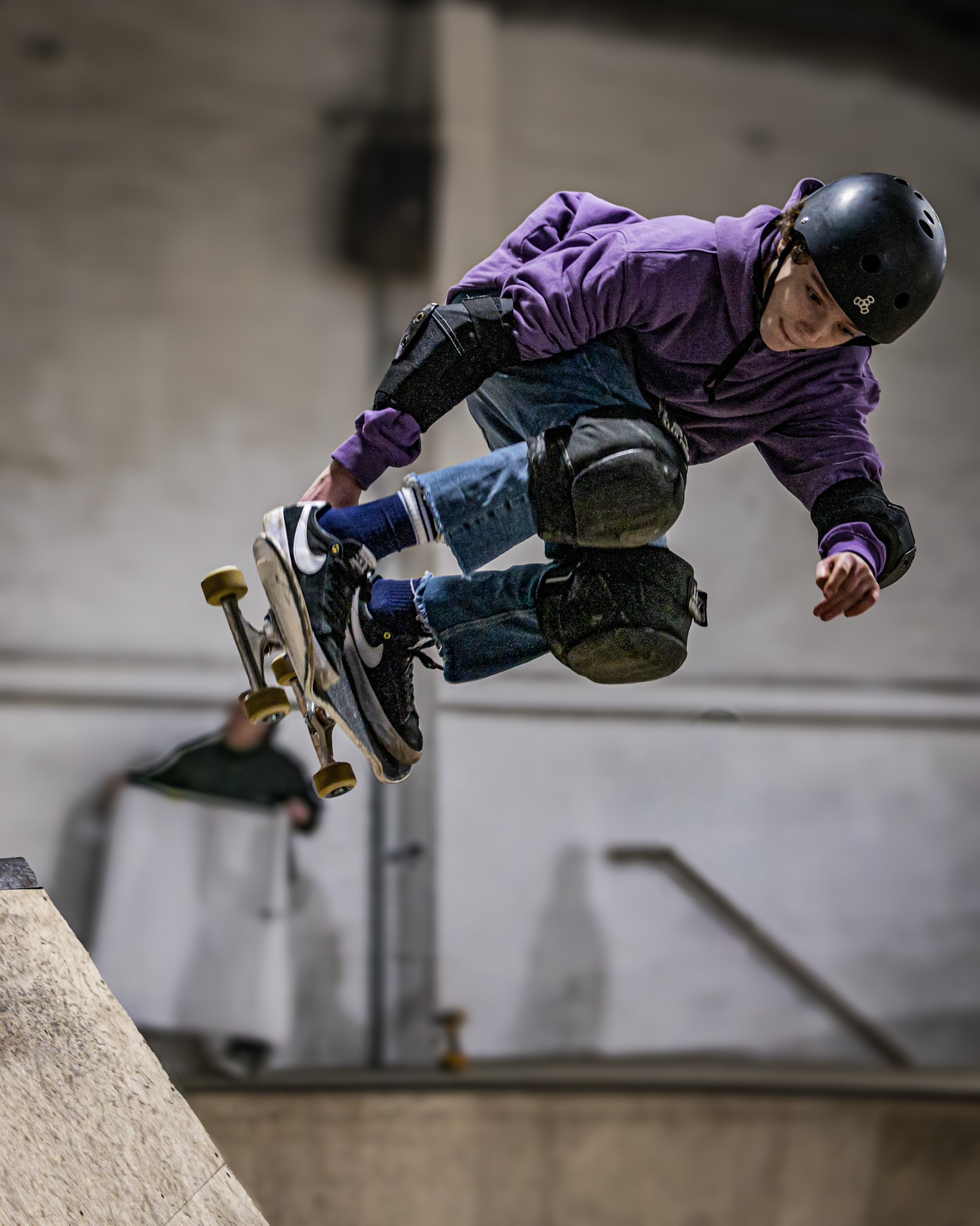 Loading Bay Bowl Purple Kid Air