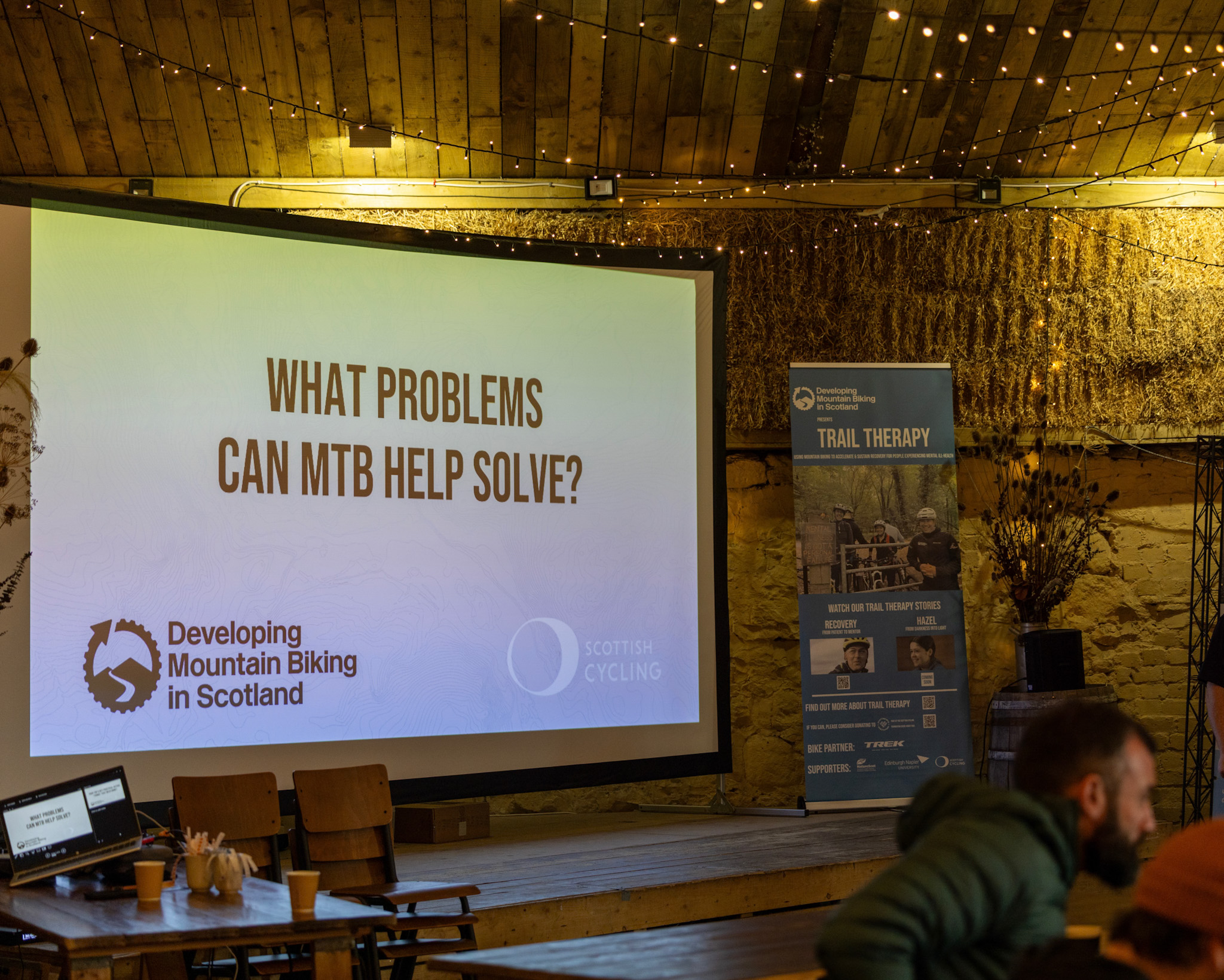 The Gathering Presenting Screen